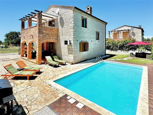 Sommerhus - 7 personer -  - Cabrunici - Vodnjan- Cabrunici - 52342 - Cabrunici