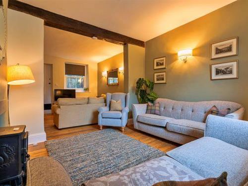 Holiday home - 8 persons -  - SK17 8LE - Tideswell