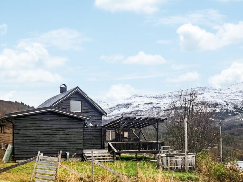 Sommerhus - 5 personer -  - Øyvassveien - 9445 - Tovik