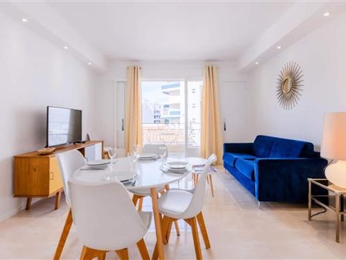 Holiday apartment - 4 persons -  - 06400 - Cannes