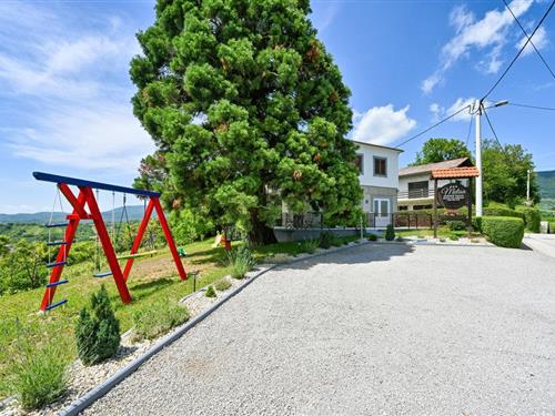 Fritidshus - 4 personer -  - Gornja Reka - Jastrebarsko - Gornja Reka - 10450 - Gornja Reka