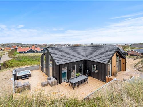 Sommerhus - 10 personer -  - Strandkrogvejen - Årgab - 6960 - Hvide Sande