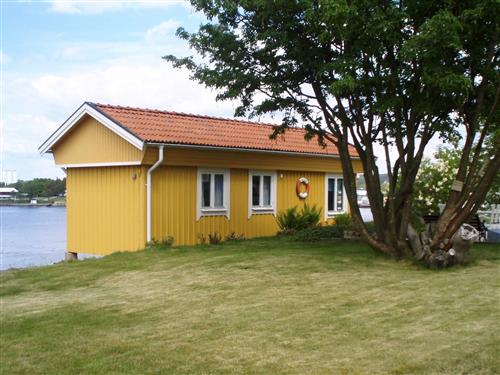 Holiday Home/Apartment - 3 persons -  - Bagargränd - 44448 - Stenungsund