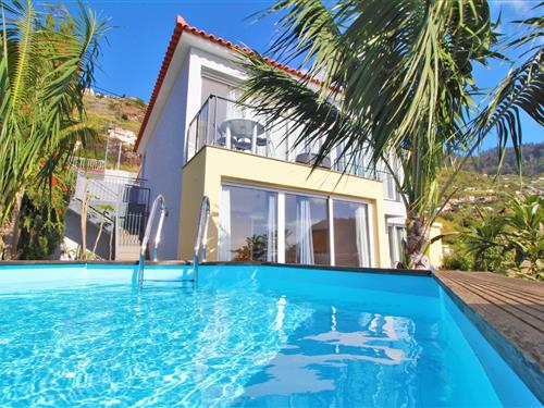 Holiday Home/Apartment - 6 persons -  - Rua Doutor Rocha de Gouveia - 9370 - Arco Da Calheta