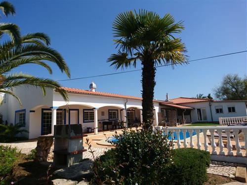 Holiday Home/Apartment - 4 persons -  - Herdade do Funchal - 8600 - Lagos-Valverde