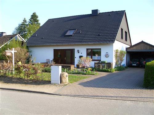 Ferienhaus - 4 Personen -  - Lange Reihe - 24306 - Rathjensdorf