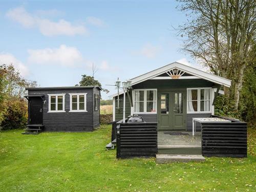 Sommerhus - 4 personer -  - Langedebyvejen - 3730 - Nexø