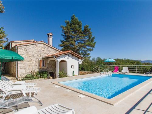 Holiday home - 8 persons -  - Sv.Martin - Labin-Sv.Martin - 52231 - Martinjski