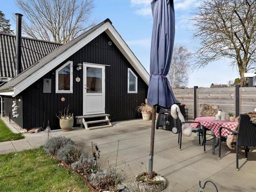 Holiday home - 6 persons -  - Pouli Nielsensvej - Kysing Næs - 8300 - Odder