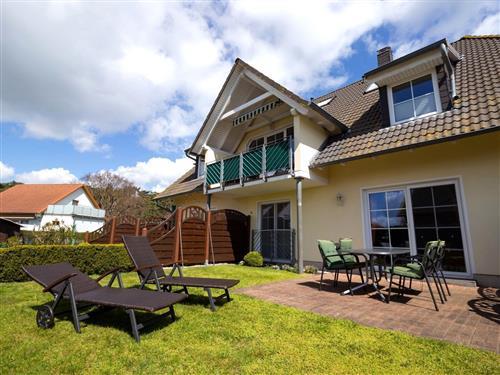 Holiday Home/Apartment - 4 persons -  - Rotdornweg - 18586 - Mönchgut Ot Thiessow  (Os