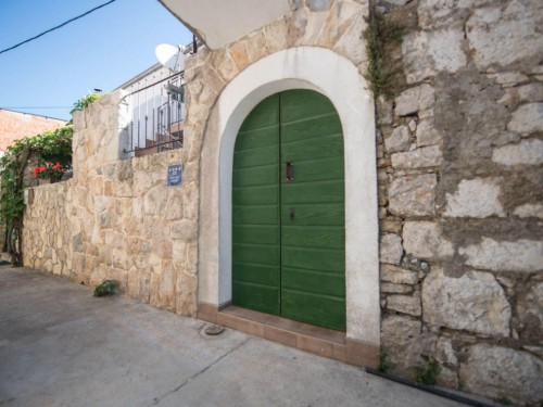 Holiday home - 6 persons -  - 22243 - Dragišina