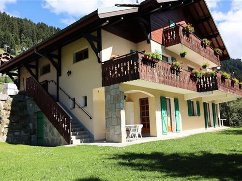 Holiday Home/Apartment - 5 persons -  - 74390 - Chatel