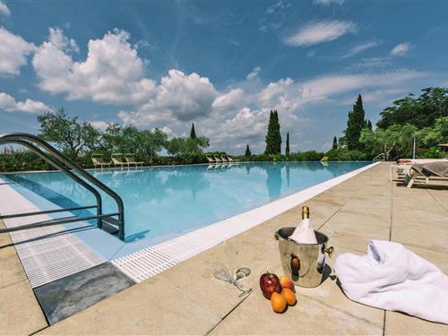 Ferieleilighet - 5 personer -  - 56033 - Santo Pietro Belvedere