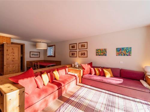 Holiday apartment - 5 persons -  - Via d'Arövens - 7504 - Pontresina
