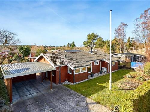 Holiday Home/Apartment - 8 persons -  - Lærkevej - Grenaa Strand - 8500 - Grenå