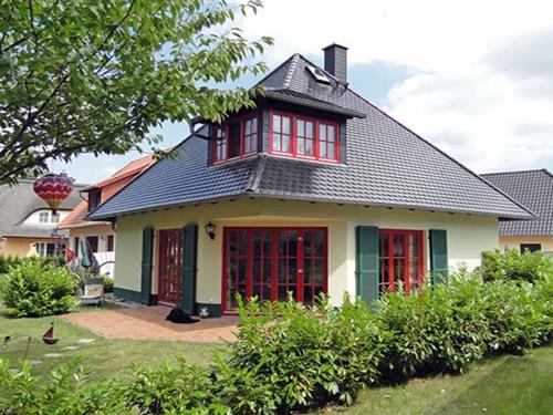 Sommerhus - 6 personer -  - 18551 - Glowe