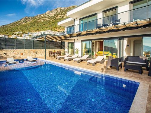 Semesterhus/Semesterlägenhet - 6 personer -  - 07580 - Kalkan