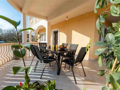 Ferieleilighet - 4 personer -  - Ulica Azine - 23232 - Ninski Stanovi