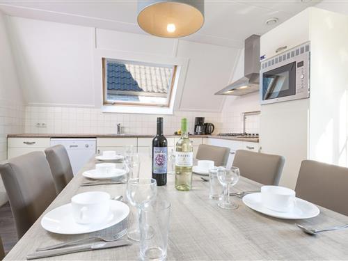 Bungalow - 8 personer -  - 4904SG - Oosterhout