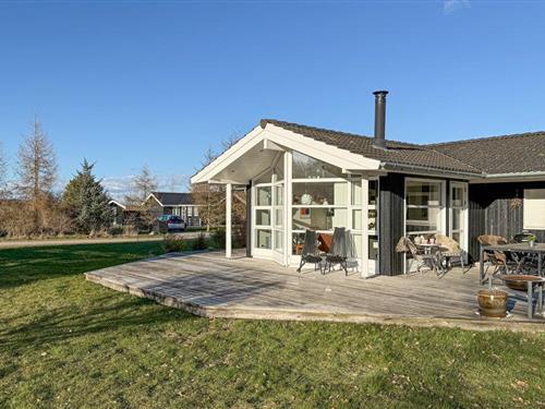 Fritidshus - 6 personer -  - Bøgely - 4880 - Nysted