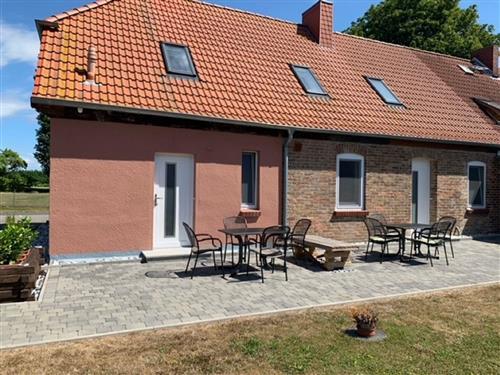 Holiday Home/Apartment - 4 persons -  - Udars - 18569 - Schaprode / Udars