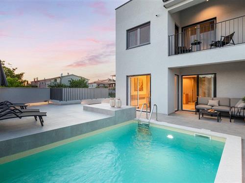 Holiday home - 8 persons -  - Porecka ulica - Porec-Vas - 52440 - Porec