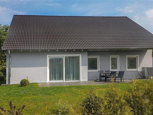 Holiday Home/Apartment - 5 persons -  - Karl-Körner-Strasse - Bamberg/ Oberfranken - 96117 - Lichteneiche