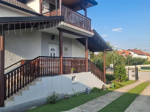 Feriehus / leilighet - 8 personer -  - Kovaci ulica - Zagreb - Velika Mlaka - 10408 - Velika Mlaka