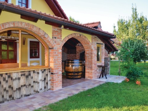 Holiday home - 8 persons -  - Griblje - Crnomelj-Gradac - 8332 - Gradac