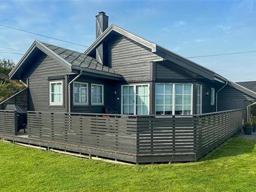 Sommerhus - 8 personer -  - Nordbøvegen - Bøvågen/Alver - 5937 - Bøvågen