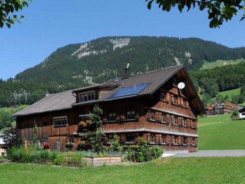 Holiday apartment - 5 persons -  - Rehmen - 6883 - Au