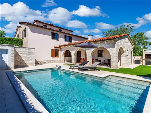 Holiday home - 4 persons -  - Barban - 52207