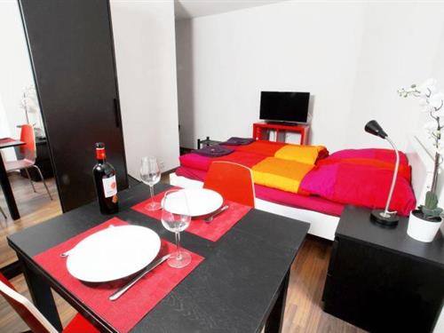 Holiday apartment - 2 persons -  - Schwamendingenstrasse - 8050 - Zurich
