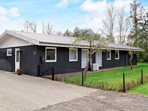 Fritidshus - 8 personer -  - Mågelunden - Kramnitse - 4970 - Rødby
