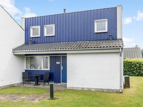 Holiday Home/Apartment - 5 persons -  - Nørrevang - Marielyst - 4873 - Væggerløse