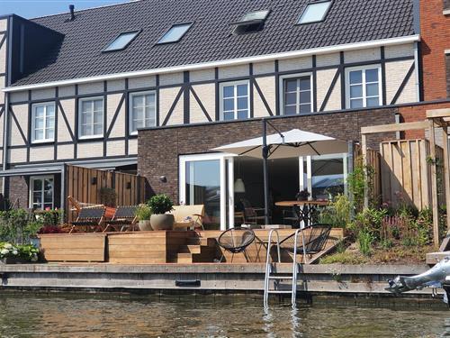 Holiday home - 7 persons -  - 1823CZ - Alkmaar