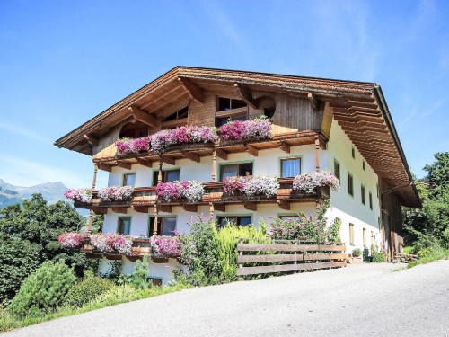 Holiday apartment - 6 persons -  - 6276 - Kaltenbach