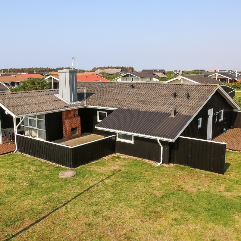 Sommerhus - 8 personer -  - Neerlandiavej - Vejlby Klit - 7673 - Harboøre