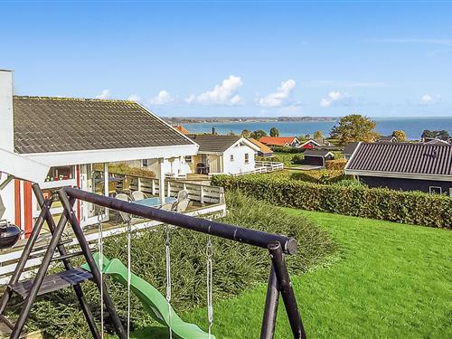 Sommerhus - 8 personer -  - Hvedemarken - Grønninghoved - 6093 - Sjølund