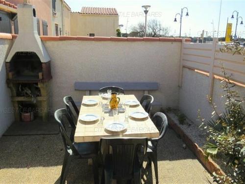 Holiday Home/Apartment - 4 persons -  - 66420 - Le Barcares