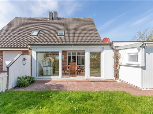 Holiday home - 4 persons -  - Uthlandeweg - 25845 - Nordstrand