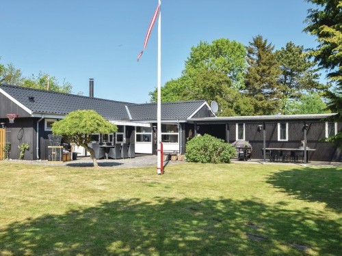 Sommerhus - 5 personer -  - Drosselvænget - 7130 - Juelsminde