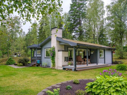  - 6 personer -  - Östra Forssa - Sparreholm - 64991 - Flen