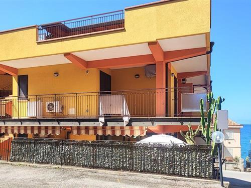 Ferielejlighed - 4 personer -  - Via Benedetto Brin SNC - 98072 - Caronia Marina