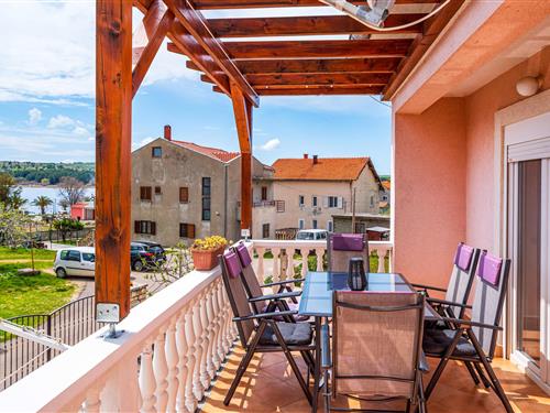 Ferienhaus - 6 Personen -  - Ulica Marinka Vedrica - Zadar - Posedarje - 23242 - Posedarje