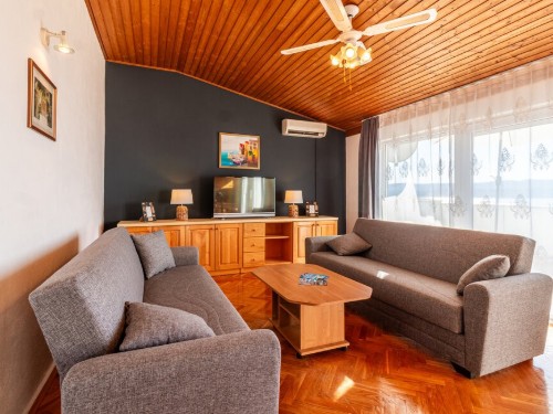 Holiday apartment - 5 persons -  - Domovinskog rata - Omis-Nemira - 21310 - Nemira