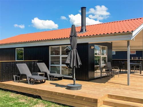 Sommerhus - 6 personer -  - Svinget - Følle Strand - 8410 - Rønde