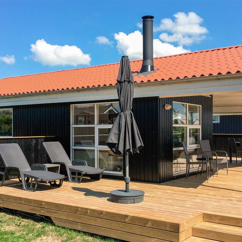 Sommerhus - 6 personer -  - Svinget - Følle Strand - 8410 - Rønde
