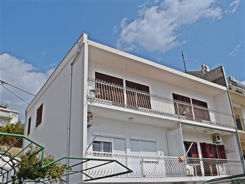 Holiday apartment - 6 persons -  - Mažuraniceva ulica - 21312 - Podstrana