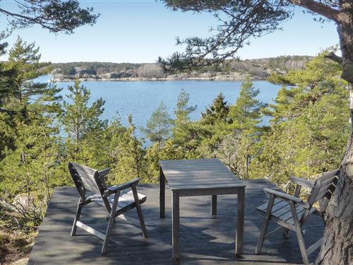 Holiday Home/Apartment - 6 persons -  - Sjövägen - 452 97 - Strömstad